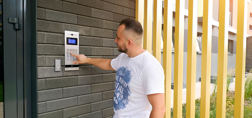 Locksmith Company For Smart Lock System Installation in Emeryville, California